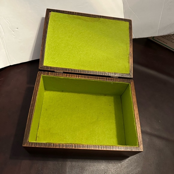 Vintage hinged box - Picture 5 of 13